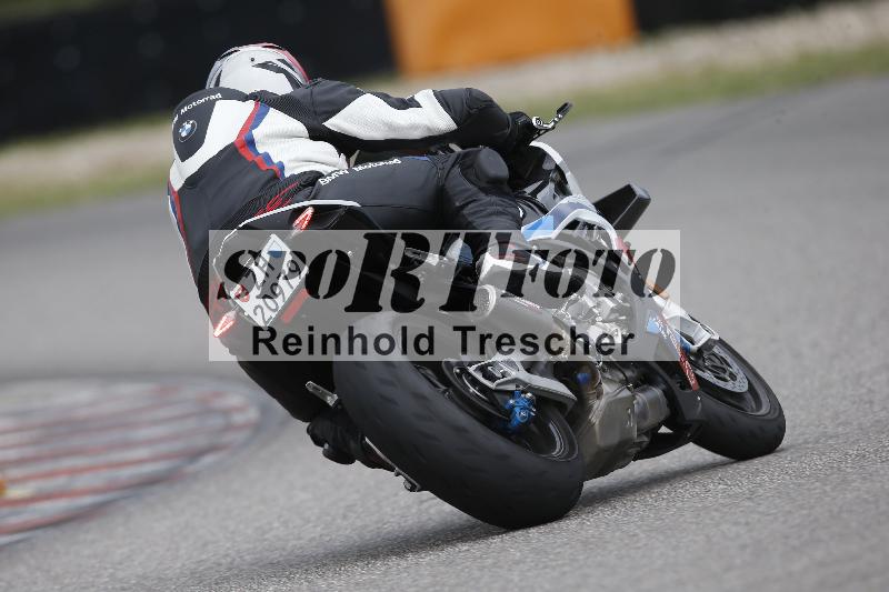 /Archiv-2023/55 02.08.2023 FREERIDE TRAINING ADR/Gruppe M/backside